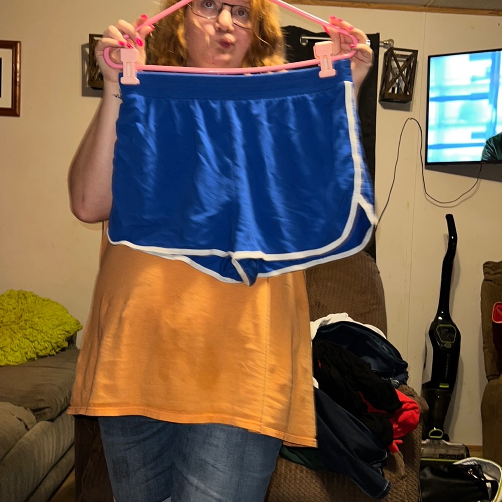 Athletic shorts